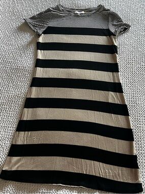 Calvin Klein Striped Black Cream Midi Stretch Lightweight Short Sleeve Dress-M